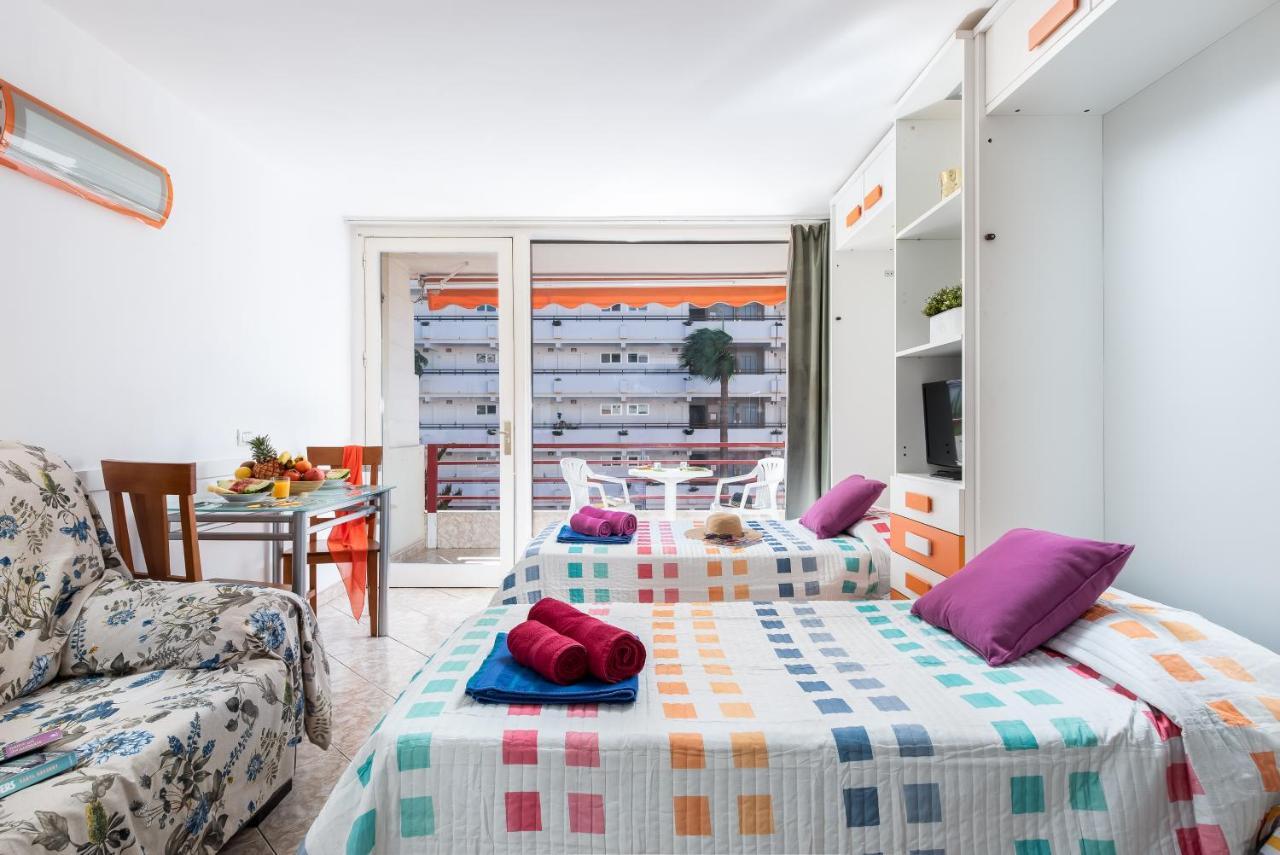 421 Olympia Central Studio Building Remodelling Playa de las Américas Eksteriør billede